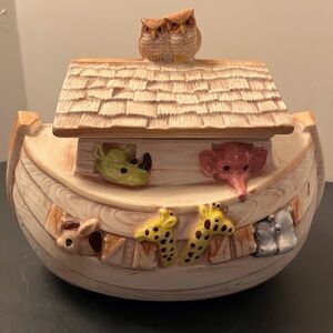 Vintage Noah’s Ark Cookie Jar